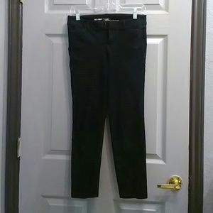 Old Navy Pixie Pant